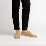 Video 1 of the Lightweight Flex Derby Stone shown on a model in motion